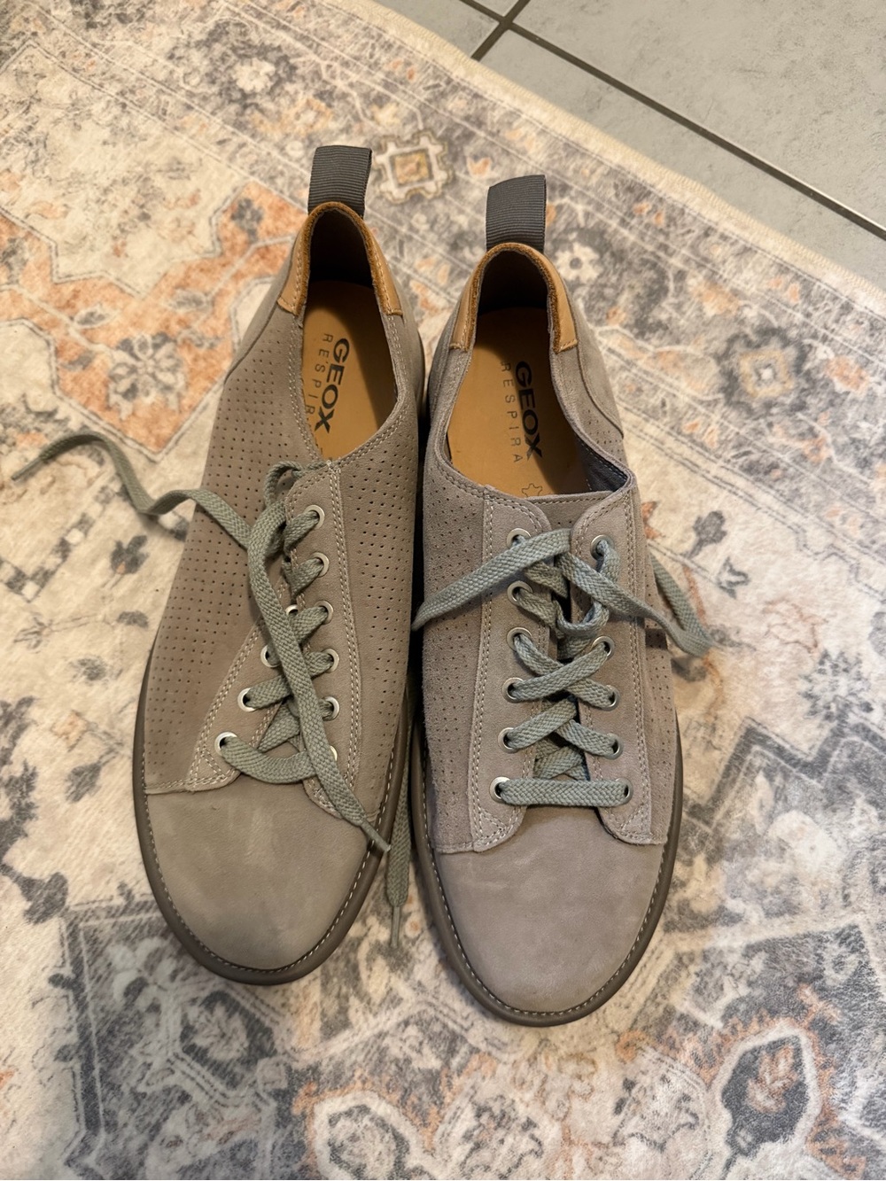 Geox Men’s Leather Lace-Up Sneakers in Taupe